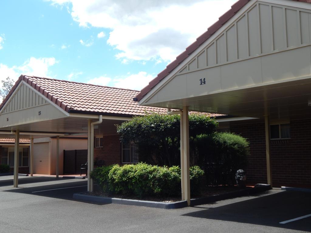 Cotswold Motor Inn Toowoomba Εξωτερικό φωτογραφία